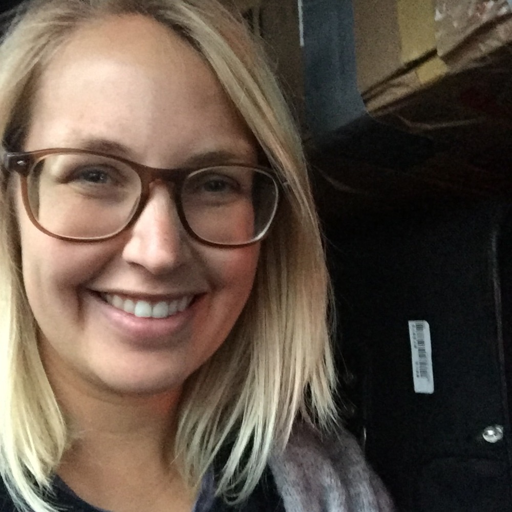 Meet your Posher, Ashley